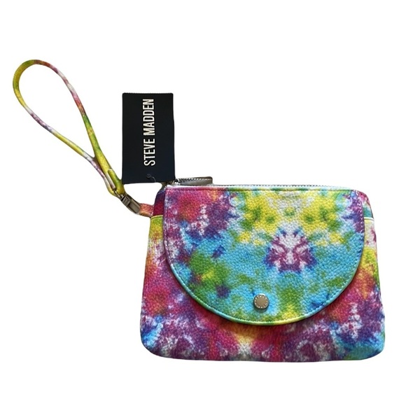 Steve Madden Handbags - ♥️Steve Madden♥️ Tye Dye flap Wristlit